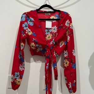 Red floral tie front crop top , boutique